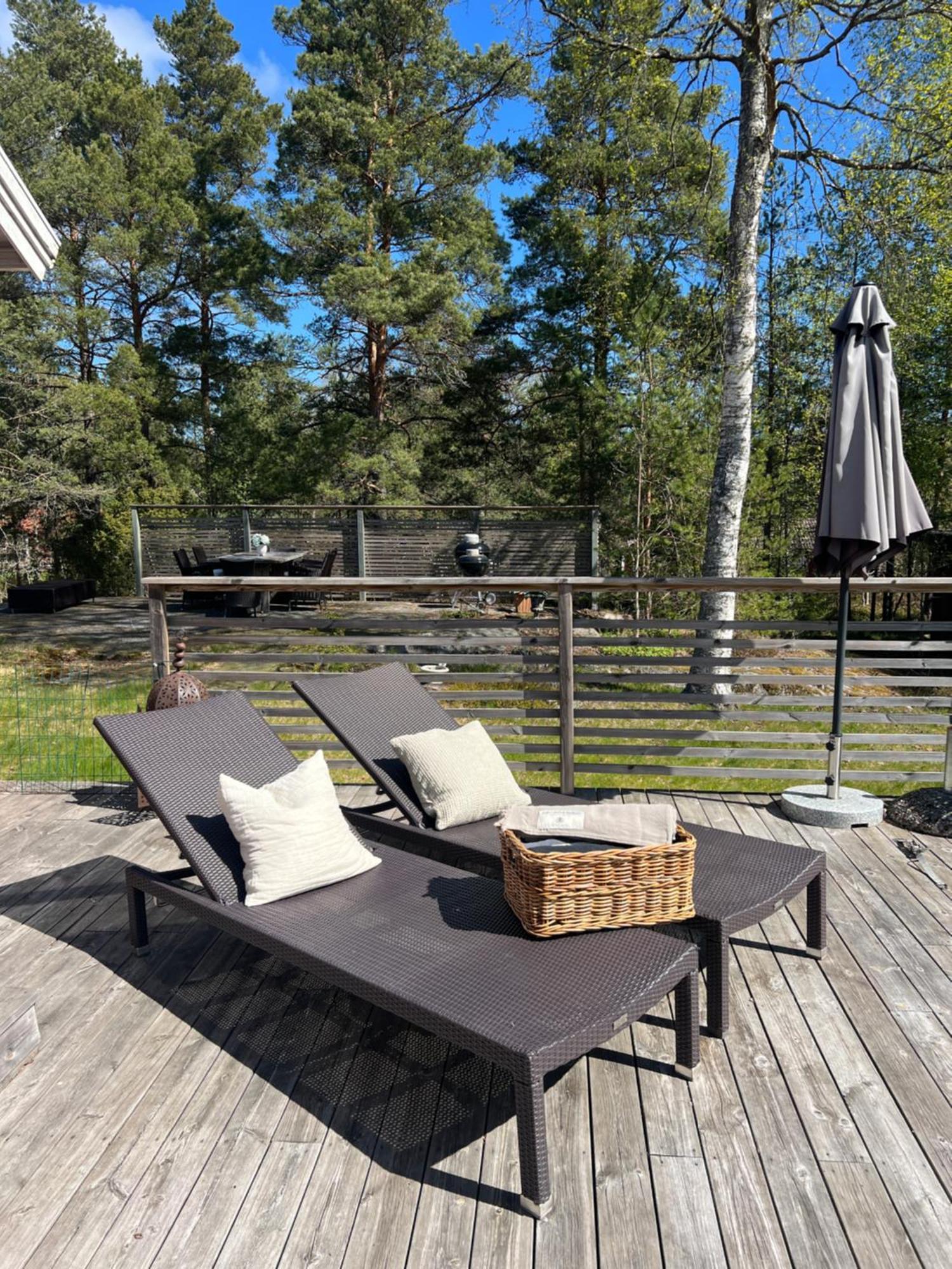 Charmigt Hus Pa Vindoe Villa Stockholm Exterior photo